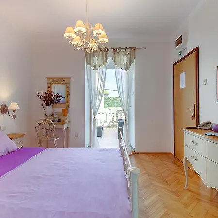 Hotel Sansegus 3*