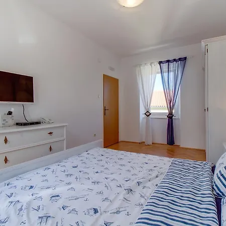 Sansegus Hotel 3*