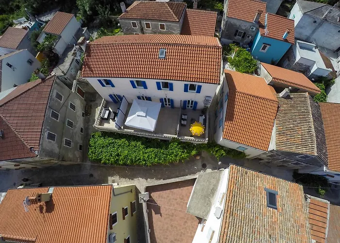 Sansegus Szálloda 3*